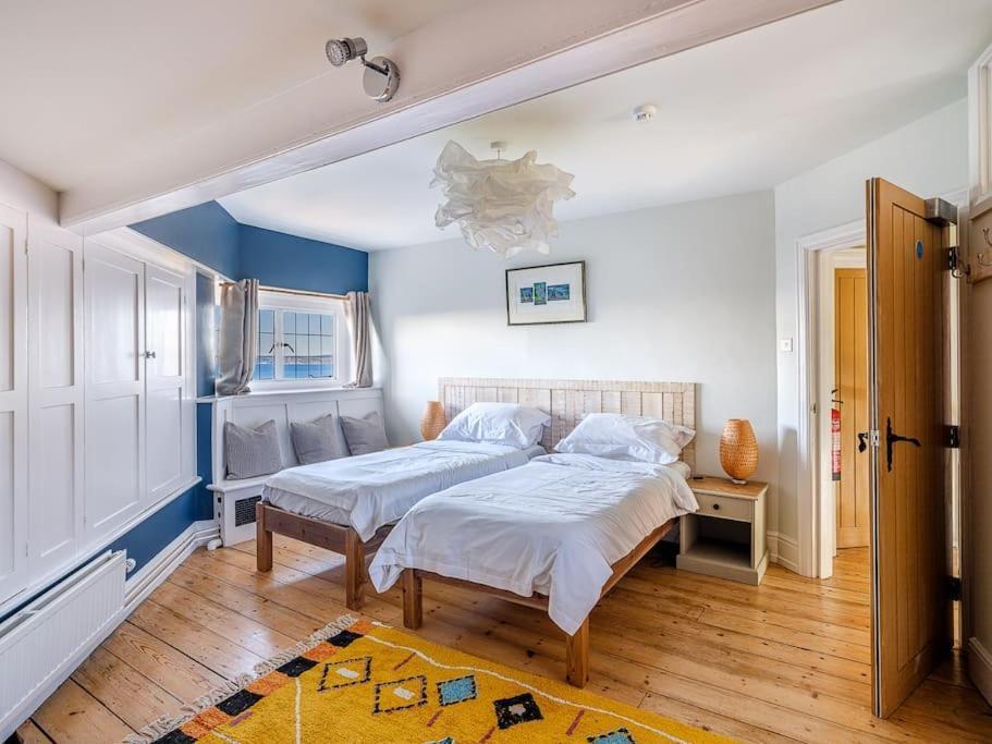 엑스머스 The Beach House-Devon- On The Beach- Sleeps 20 빌라 외부 사진